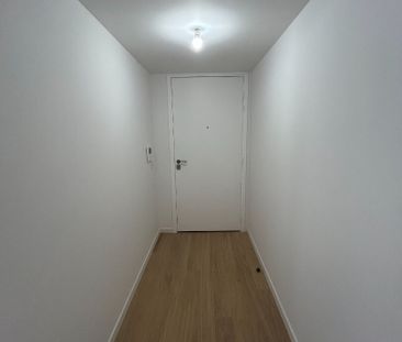 Apartment - Photo 2