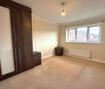 3 bedroom terraced house to rent - Photo 4