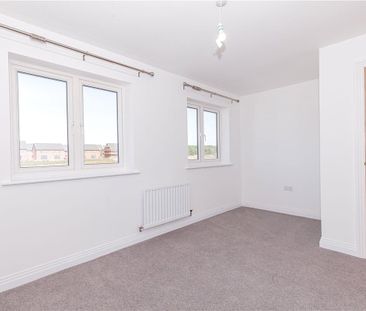 A recently built two-bedroom house featuring a private garden and d... - Photo 5