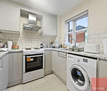 Curtis Drivewestcott Parklondon, W3 - Photo 4