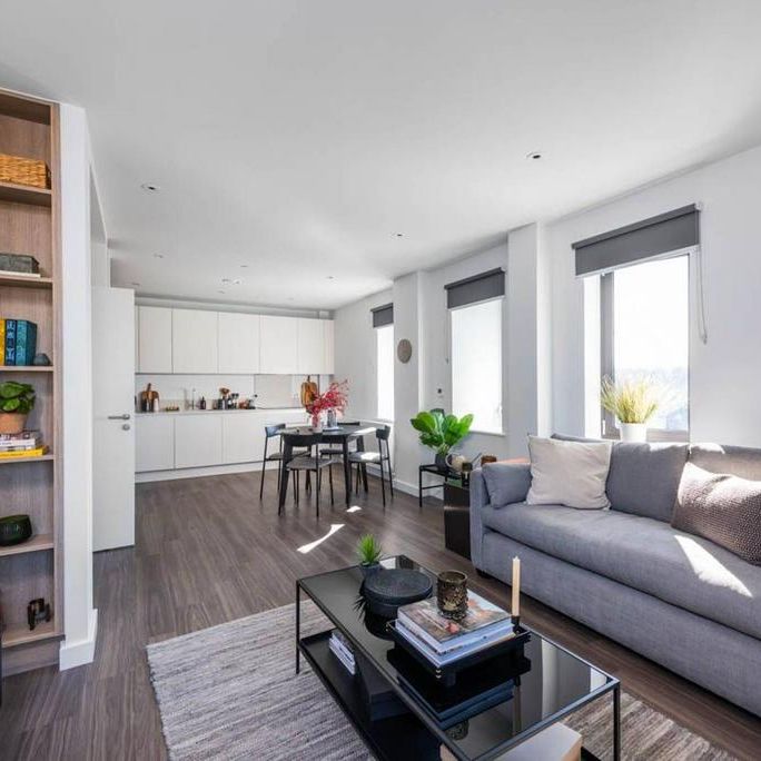 2 bedroom flat to rent - Photo 1