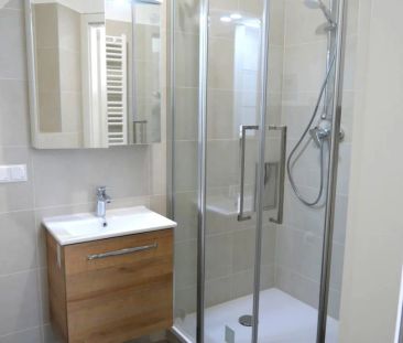 Provisionsfrei: Unbefristeter 39m² Altbau mit 2 Zimmern und Einbauk... - Photo 5