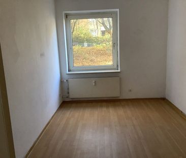 Günstige 3-Zimmer-Wohnung (WBS zwingend erforderlich!) - Photo 1