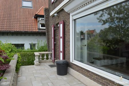 Ruime woning met garage, tuin en 3 slaapkamers in Kortrijk - Photo 2