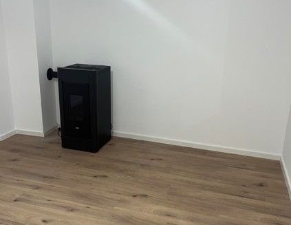 Renovierte 3 - Zimmer Wohnung mit Balkon in zentraler Lage! - Foto 1