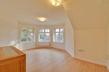 2 bedroom apartment to rent - Photo 4
