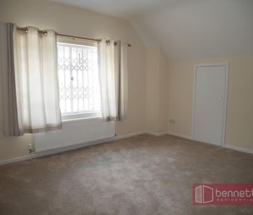 3 bedroom detached house to rent - Photo 5