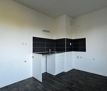 Location Appartement 2 pièces 42m² ST NAZAIRE 44600 - Photo 3