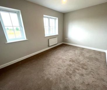 2 bedroom House To Let - Photo 2