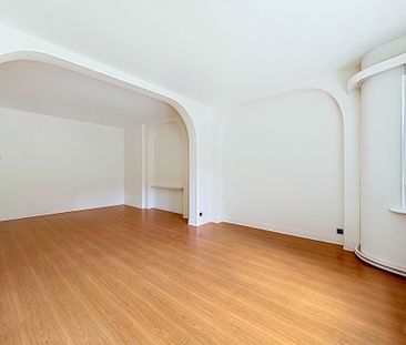 Gelijkvloerse verdieping met één slaapkamer in Bruxelles - Photo 4