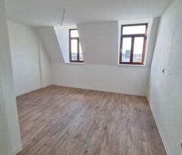 Breitscheidstr. 128, Wohnung 5 ~~~ Balkon, Tageslichtbad mit Wanne und Dusche, Abstellraum, Dachboden - Photo 6