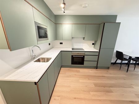 Apartment 5, Pollecoff House 290-294 High Street - Photo 4