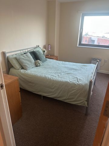 2 Bed Flat, The Reach, L3 - Photo 4