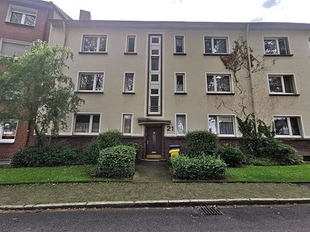 Schöner Wohnen: günstige 2-Zi.-Whg. mit Balkon - Foto 2