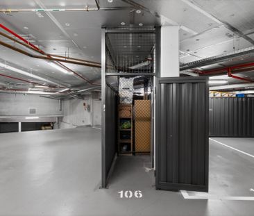 Comfort and Convenience on Mt Alexander Road - Photo 1