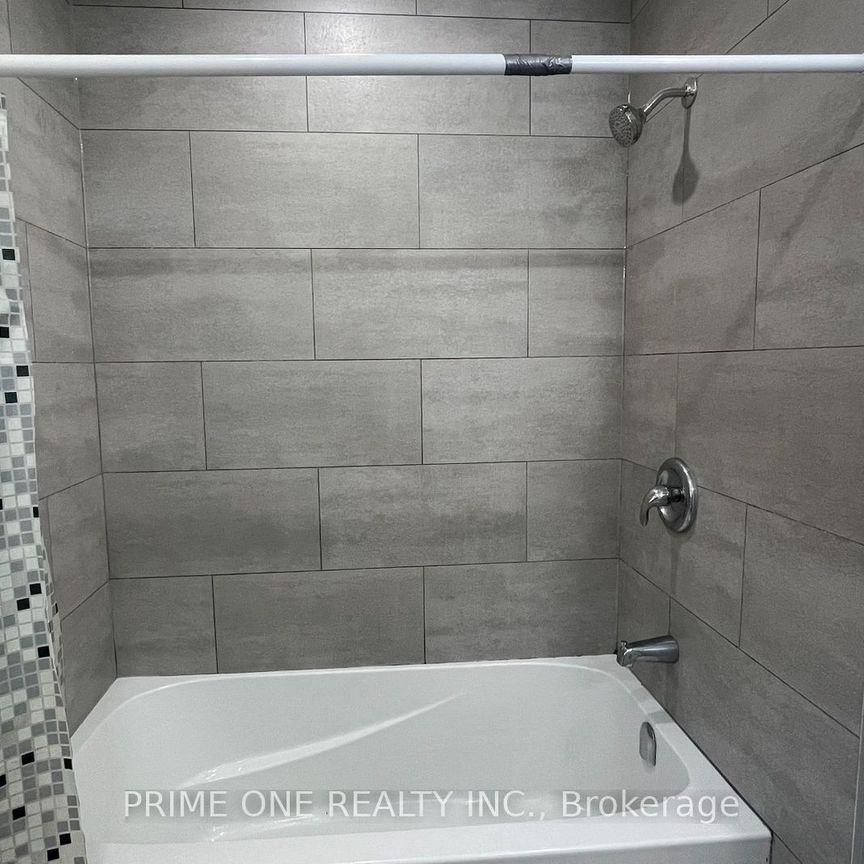 For Lease - 164 Meadowvale Road Unit# Main, Toronto, Ontario - Photo 1