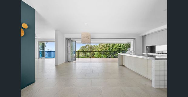 Architectural Masterpiece with Uninterrupted Ocean Views. 4 Bed, 3 Bath, 2 Car. - Photo 1