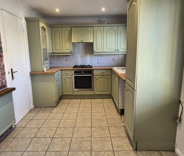 Medlock Crescent, Spalding - Photo 2