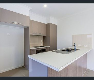 Beautiful Corner Home Opposite the Sports Grounds & Park! - Photo 2