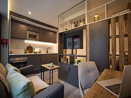 Apt 0103, Live Oasis St Albans Place - Photo 3