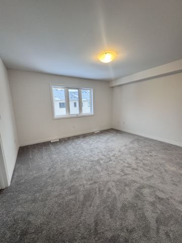 For Lease - 111 Manuel Street, Stratford, Ontario - Photo 2