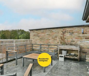 Ruim duplex appartement met tuin en inclusief garage te Eernegem - Foto 3
