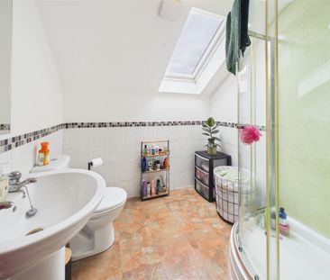 2 bedroom House to rent - Photo 4
