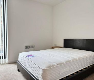 2 bedroom flat to rent - Photo 3