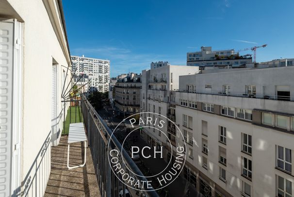 Rue de Charenton, - Photo 1