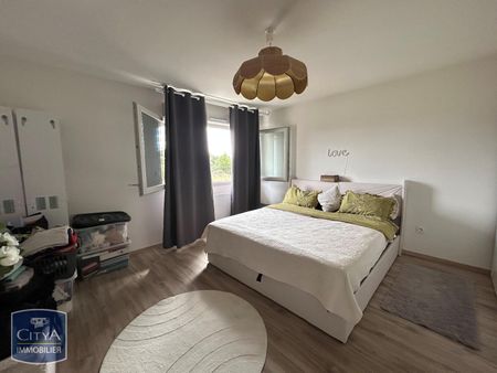 Location Appartement 4 pièces 100m² MONTAUBAN 82000 - Photo 4