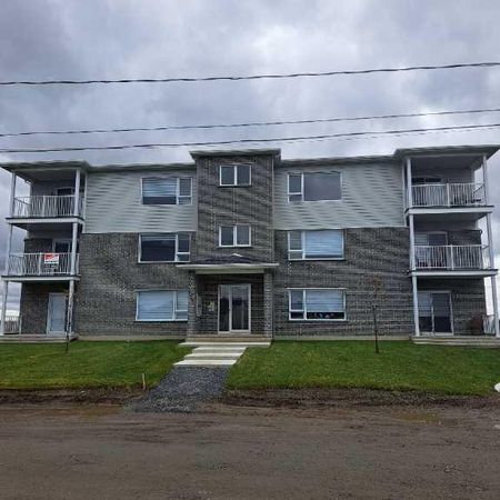 CONDO À LOUER - Photo 3