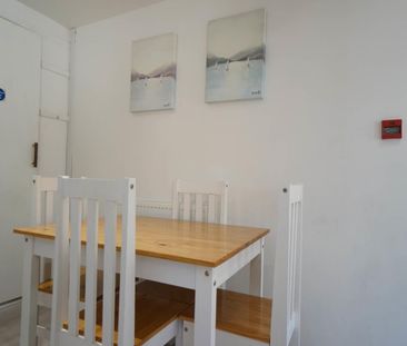 34 College Road - Photo 3