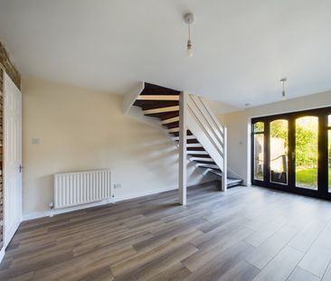 2 bedroom House in Daventry Court, Bracknell - Photo 4