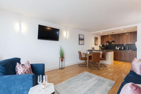 2 bedroom serviced apartment to rent - Photo 2