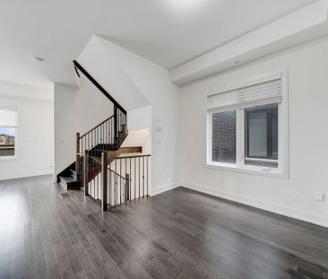 For Lease - 1401 Clarriage Court, Milton, Ontario - Photo 2