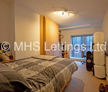 Flat 1, 205 Belle Vue Road, Leeds, LS3 1HG - Photo 4