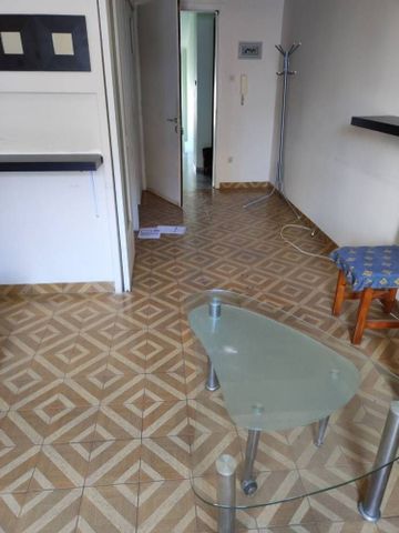 Studio/Γκαρσονιέρα για ενοικίαση Νόρμαν (Πάτρα) - Photo 5