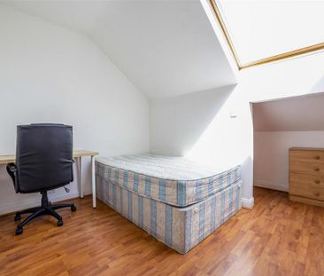 6 bedroom maisonette to rent - Photo 1