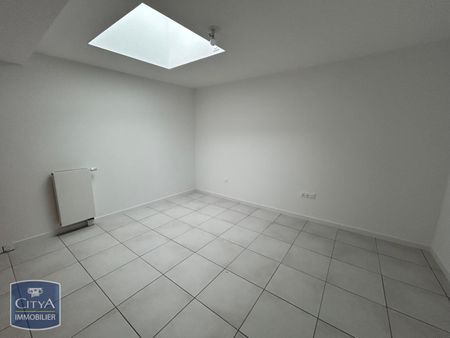 Location Appartement 3 pièces 77m² LA ROCHELLE 17000 - Photo 5