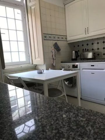 Avenida Doutor Magalhães Lima, Lisbon, Lisbon 1000-197 - Photo 2