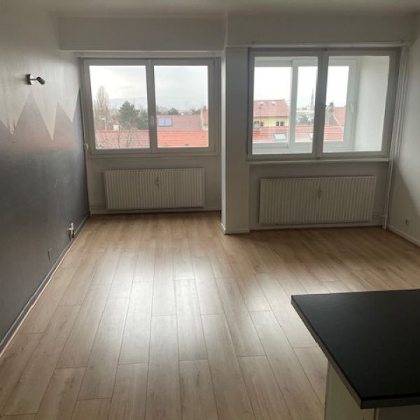 Location Appartement 1 pièce 29m² VANDOEUVRE LES NANCY 54500 - Photo 1