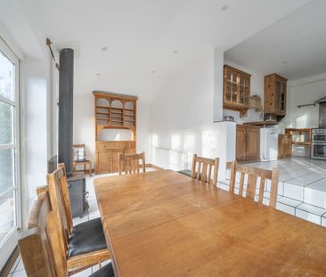 5 bedroom semi-detached house to rent - Photo 6