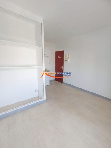 Studio à louer, 1 pièce - Saint-Denis 93210 - Photo 2