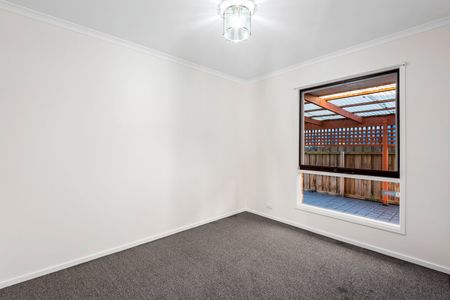 Thinking of selling? Contact our agent - Photo 3