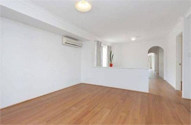 Highgate City Living 5 + 2 + 2 Hyde Park precinct - Photo 1