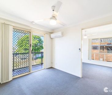 Centrally located - Photo 5