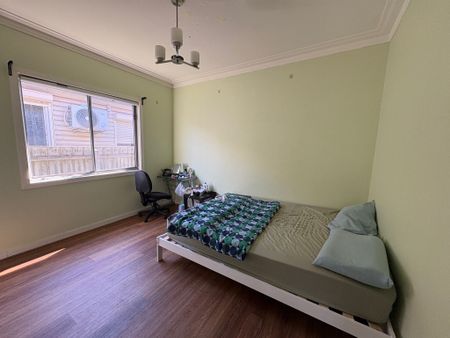 West Footscray - Photo 4