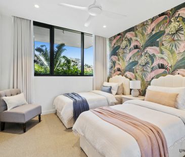 LUXURY FULLY FURNISHED BEACHSIDE APARTMENT WITH OCEAN VIEWS - Photo 4