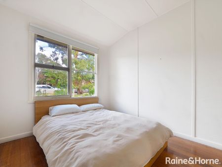 Light Filled Dromana Home - Photo 3