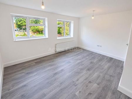 6 bedroom semi-detached house to rent - Photo 4